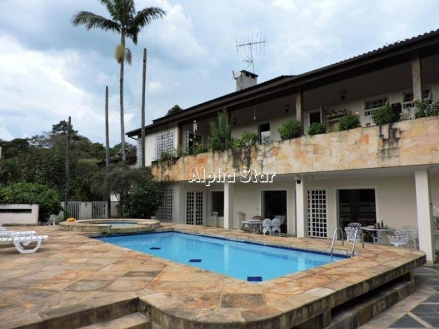 Casa Ampla, Avarandada, Arborizada, venda - Fazendinha - Carapicuíba/SP