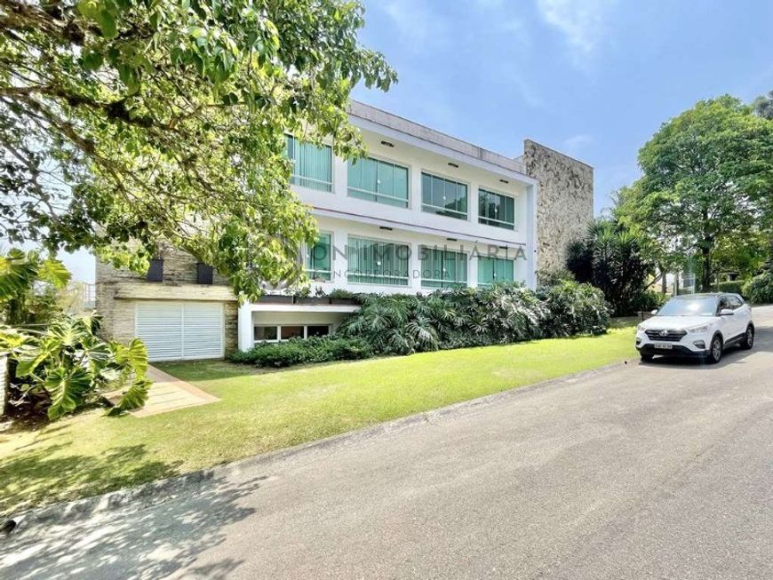 Luxuosa mansão de alto padrão à venda em Carapicuíba-SP, Golf Park: 6 quartos, 6 suítes, 3 salas, 8
