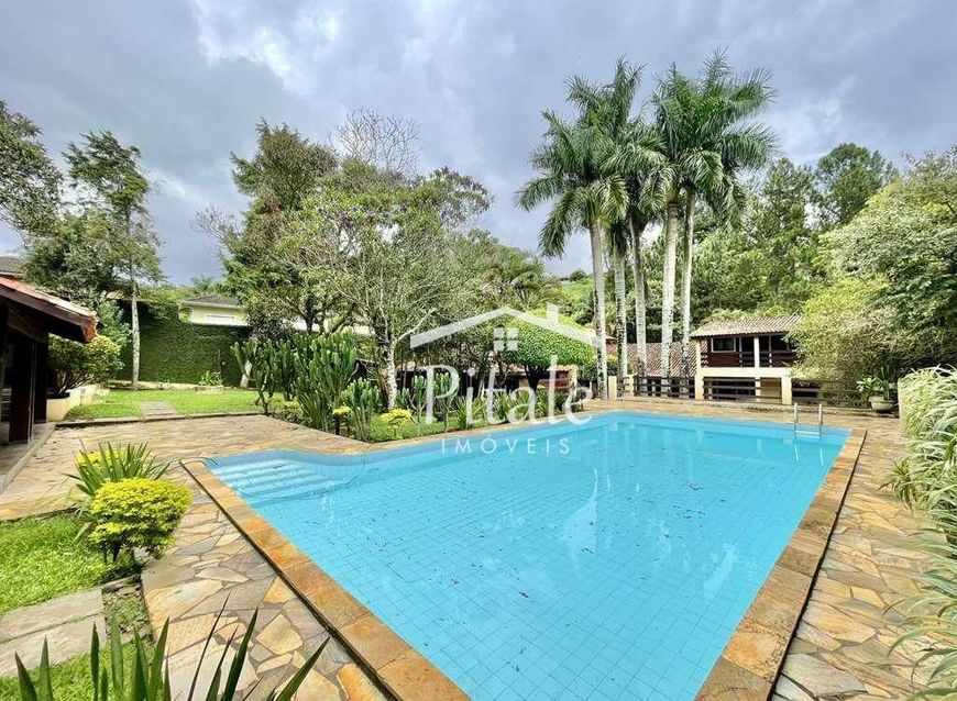 Casa com 4 dormitórios à venda, 428 m² por R$ 2.300.000,00 - Chácara de La Rocca - Carapicuíba/SP