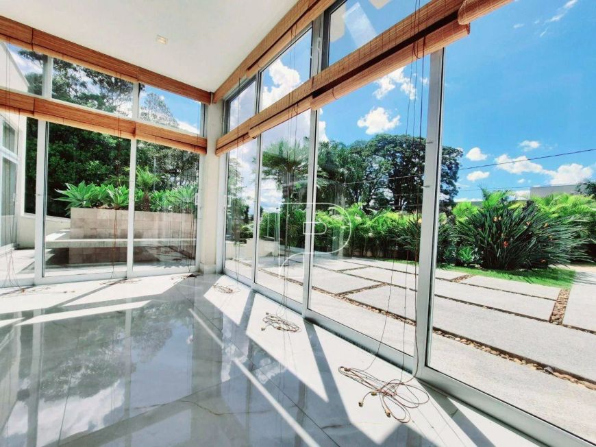 Casa de alto padrão, com 4 dormitórios à venda, 364 m² por R$ 3.600.000 - Golf Village - Carapicuíba