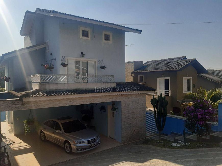 Casa com 3 dormitórios à venda, 180 m² por R$ 860.000,00 - Granja Viana - Carapicuíba/SP
