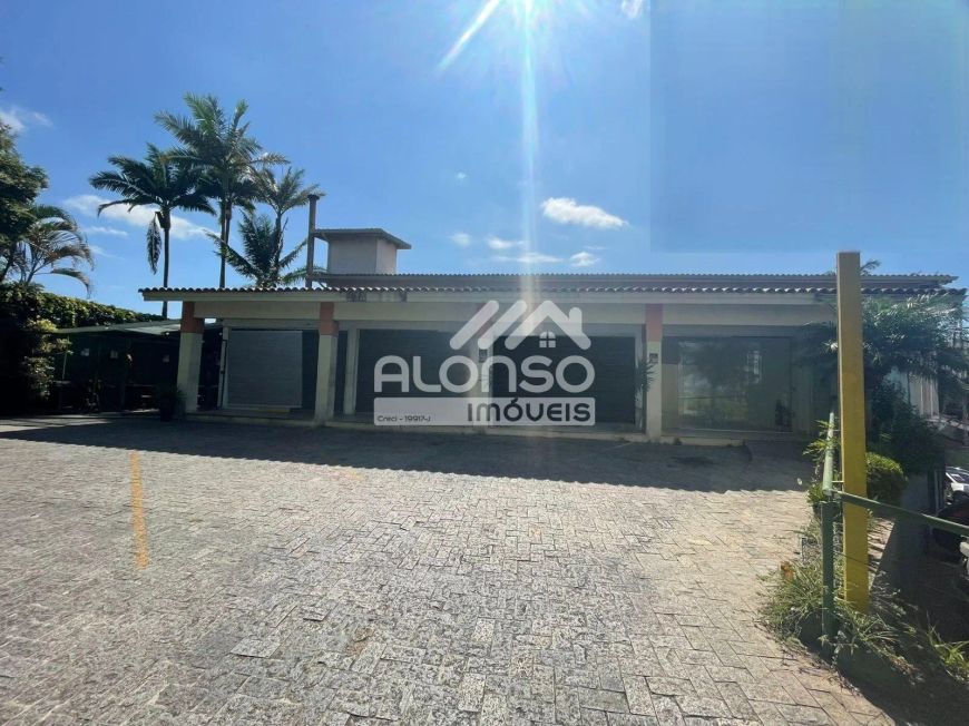 Prédio Comercial à venda com 7 salas e 19 vagas na Granja Viana (Carapicuíba)
