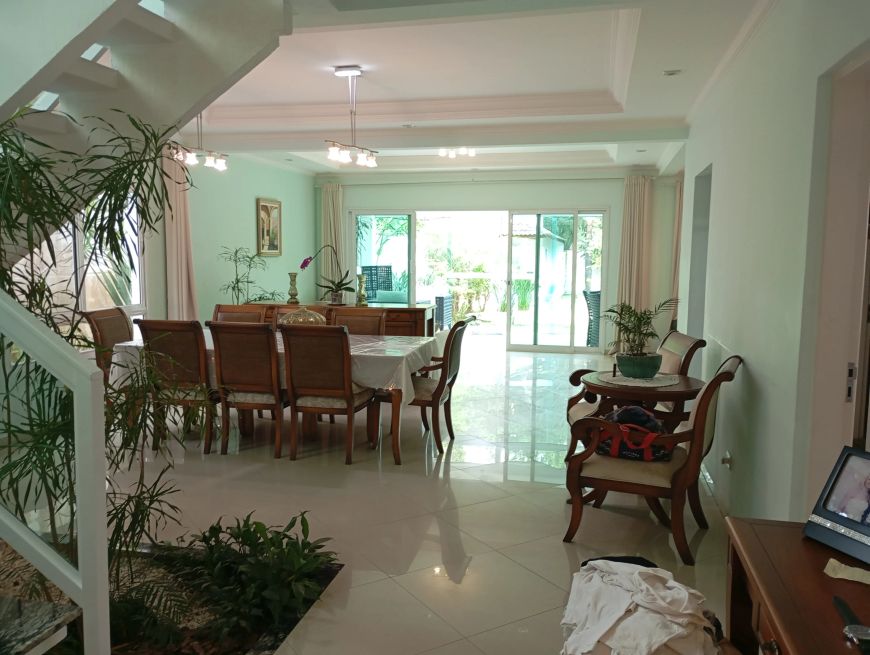 Casa de Condomínio Vila Appia Ântica- 4 dorms, 2 suites e 2 vagas