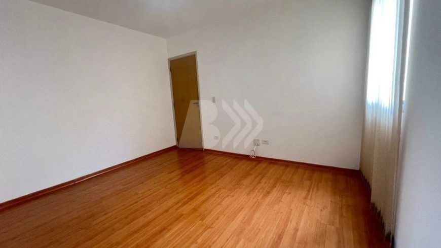 Apartamento à venda no Edifício Residencial Village Cleopath, no bairro Centro em Piracicaba