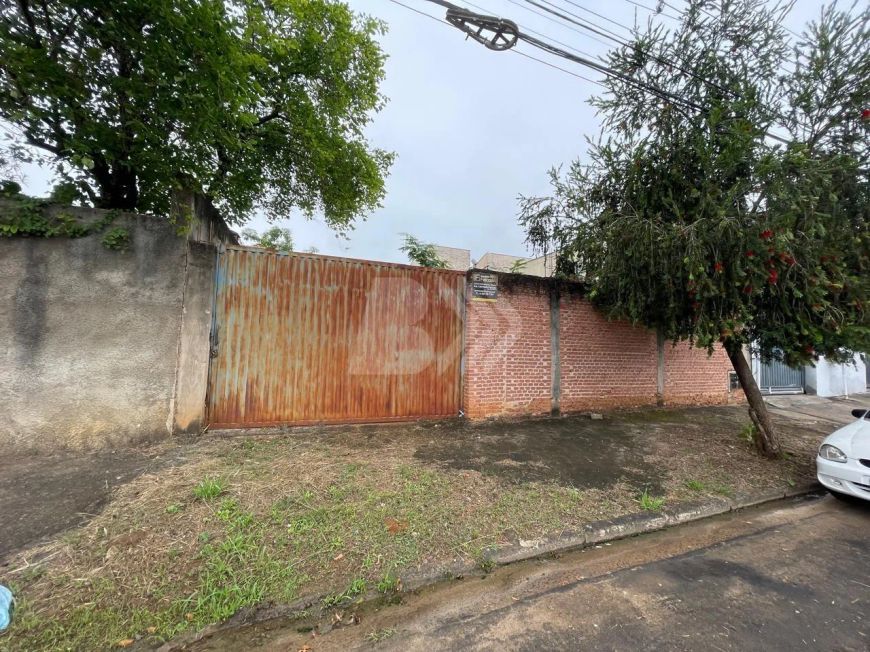 Terreno à venda no Loteamento Santa Rosa em Piracicaba