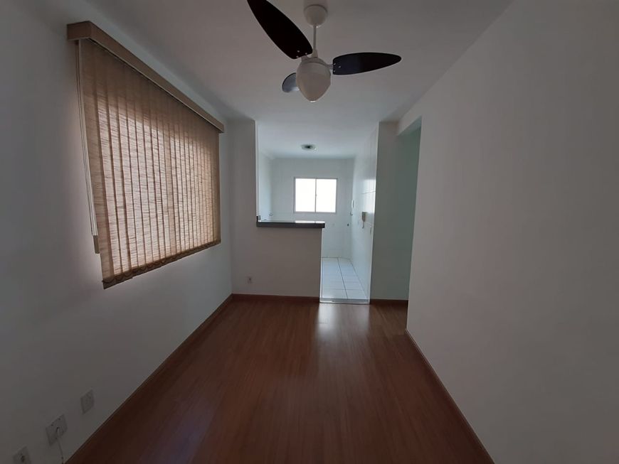 Apartamento à venda no Edifício Piazza República, no bairro Dois Córregos em Piracicaba