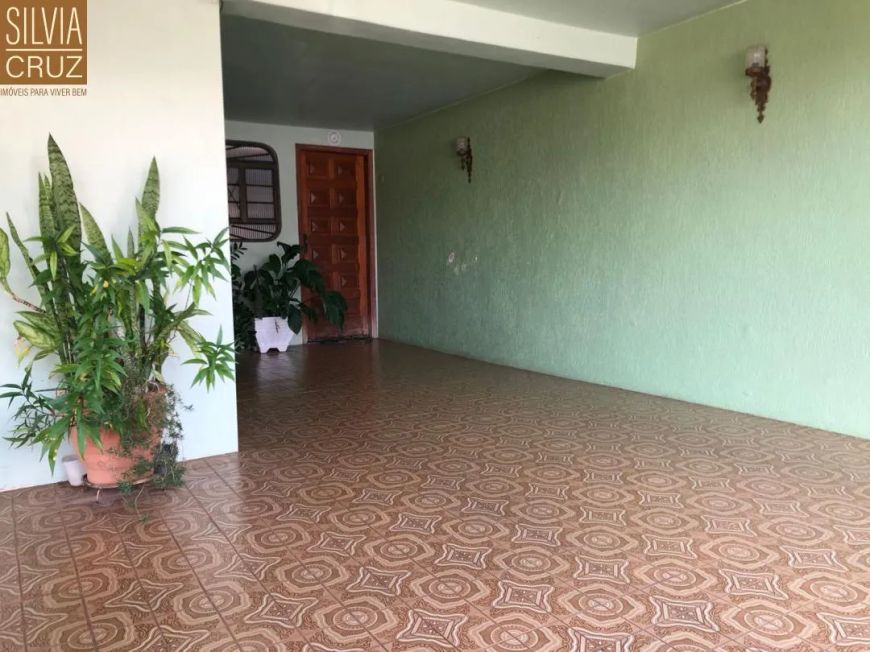 Cassa com 3 suítes e quintal com área gourmet, pronta para morar! Bairro: Piracicamirim Ref.:117