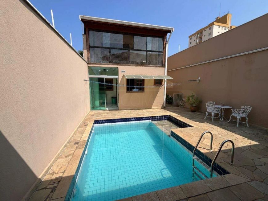 Casa à venda, 3 quartos, 1 suíte, 6 vagas, Vila Monteiro - Piracicaba/SP