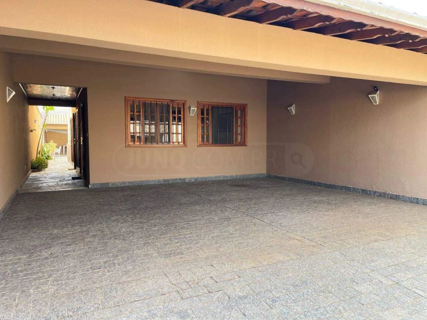Casa à venda, 3 quartos, 1 suíte, 6 vagas, Vila Monteiro - Piracicaba/SP