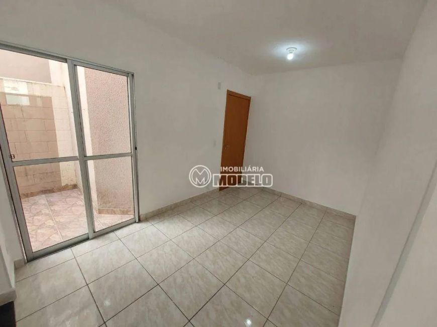 Apartamento com 2 dormitórios à venda, 55 m² por R$ 180.000,00 - Pompéia - Piracicaba/SP