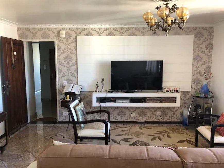 Imóvel para venda possui 205 metros quadrados com 3 quartos em Centro - Piracicaba - SP