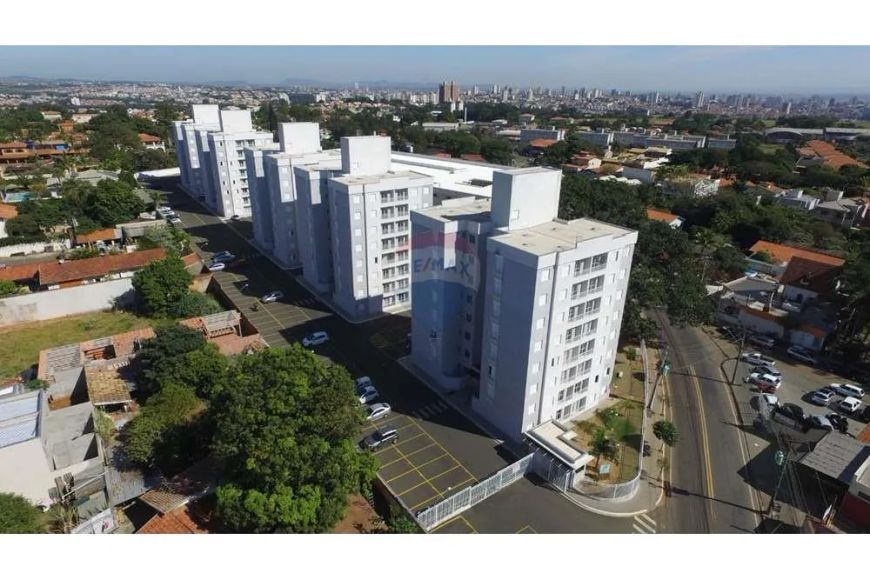 Apartamento com 3 Quartos , sendo 1 suíte , 2 vagas de garagem. Bairro Dois Corrégos.