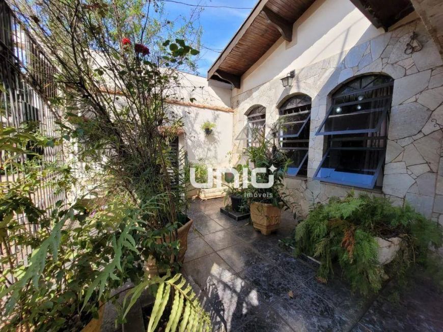 Casa a venda no Bairro Algodoal – Piracicaba/SP com 3dormitórios (1ste) com 250m² de terreno.