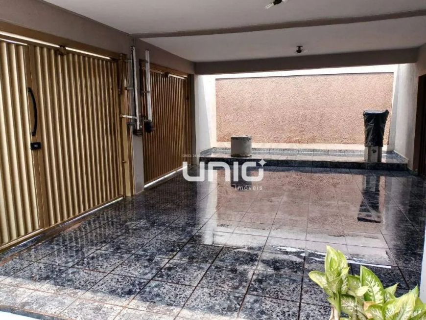 Casa com 3 dormitórios à venda, 220 m² por R$ 650.000,00 - Jardim São Francisco - Piracicaba/SP