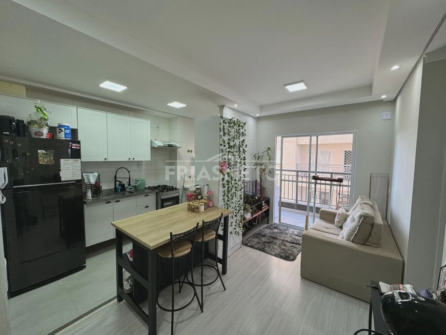 Apartamento à venda no condomínio Citta Di Lucca