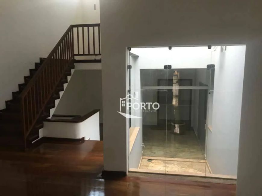Casa com 3 dormitórios, sendo 1 suíte, à venda, 233 m² - Vila Monteiro - Piracicaba/SP