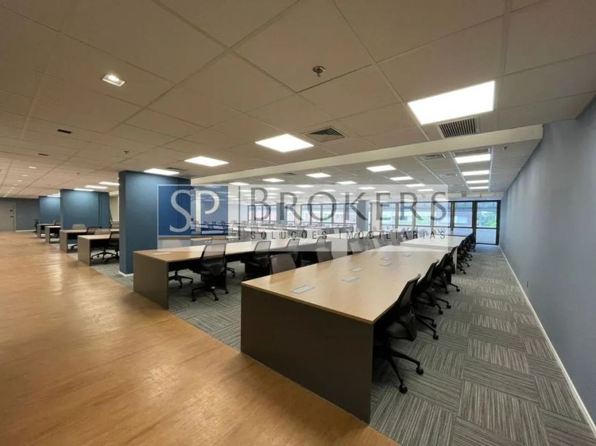 Sala para alugar em São Paulo, Jardim Paulista, com 671 m², Edifício Pinheiros Corporate
