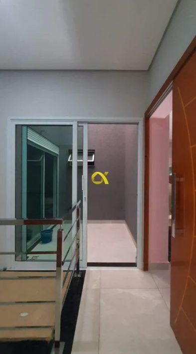 Linda casa com 3 dormitórios à venda no Pq. São Matheus em Piracicaba.