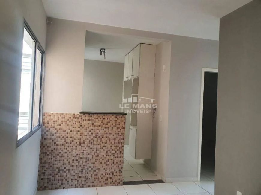 Apartamento a venda no Residencial Parque Panoramic, 2 quartos, 1 vaga, no bairro Dois Córregos em P