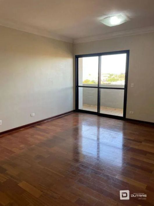 Apartamento à venda no bairro Paulicéia, em Piracicaba – 3 dormitórios, suíte, escritório e 170 m² d