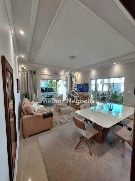 Casa com 3 dormitórios à venda em Piracicaba/SP.