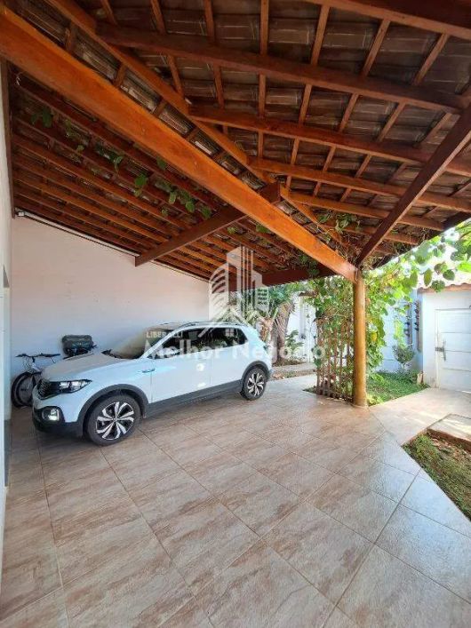 Casa com 3 dormitórios à venda em Piracicaba/SP.