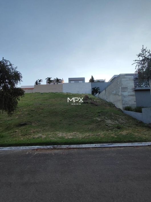 Terreno à venda Condomínio Reserva do Engenho
