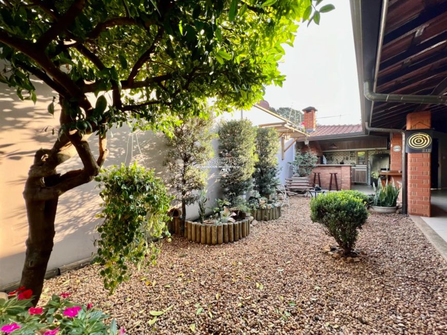 Casa á venda no bairro Algodoal, Piracicaba.