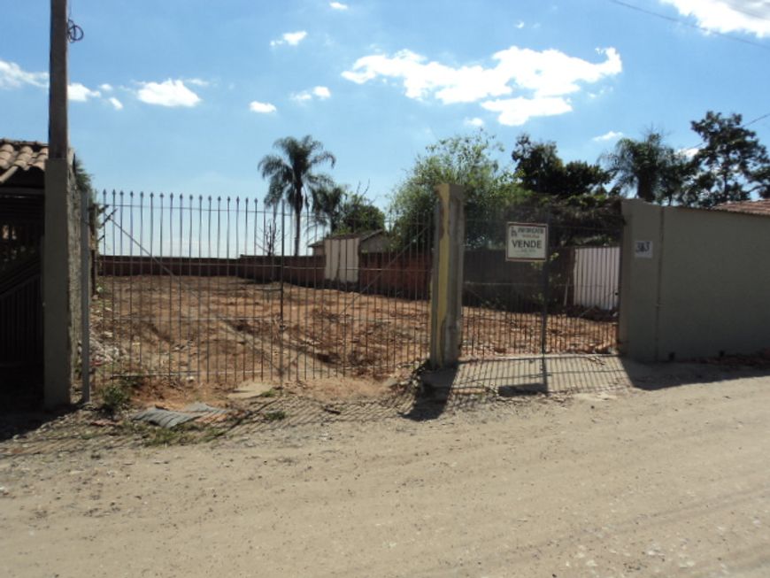 Terreno á venda localizado no bairro Dois Córregos - Piracicaba - SP
