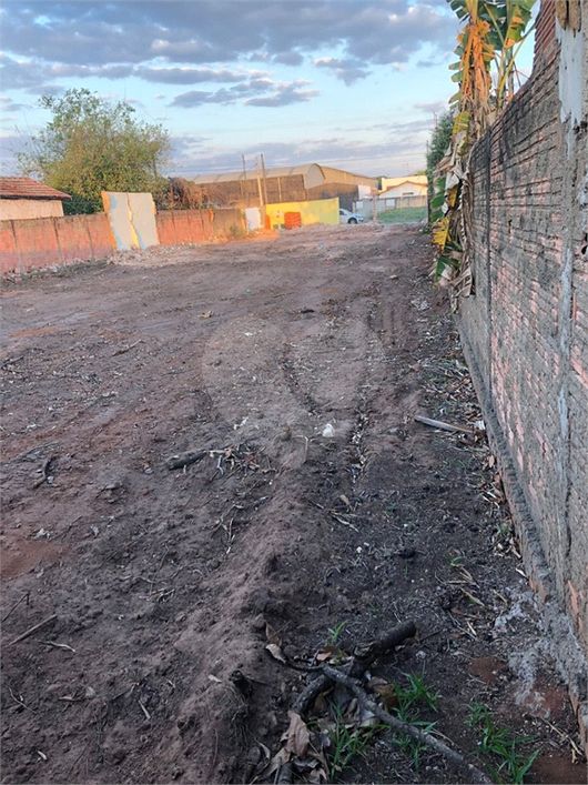 Terreno à venda em Dois Córregos - SP