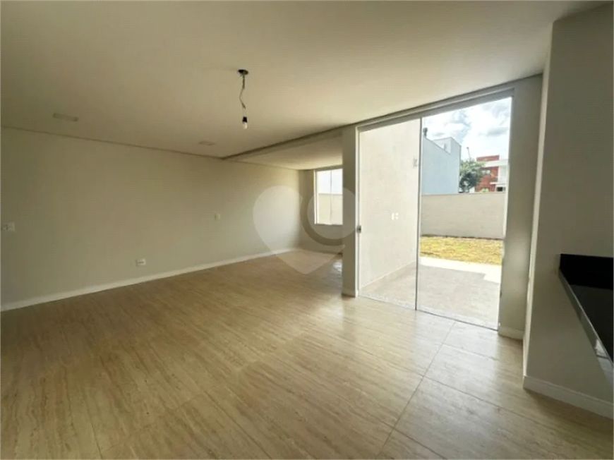 Condomínio com 3 quartos à venda em Taquaral - SP