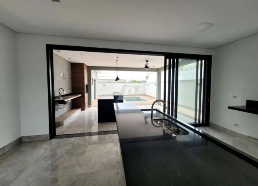 Casa a Venda no Moinho Vermelho