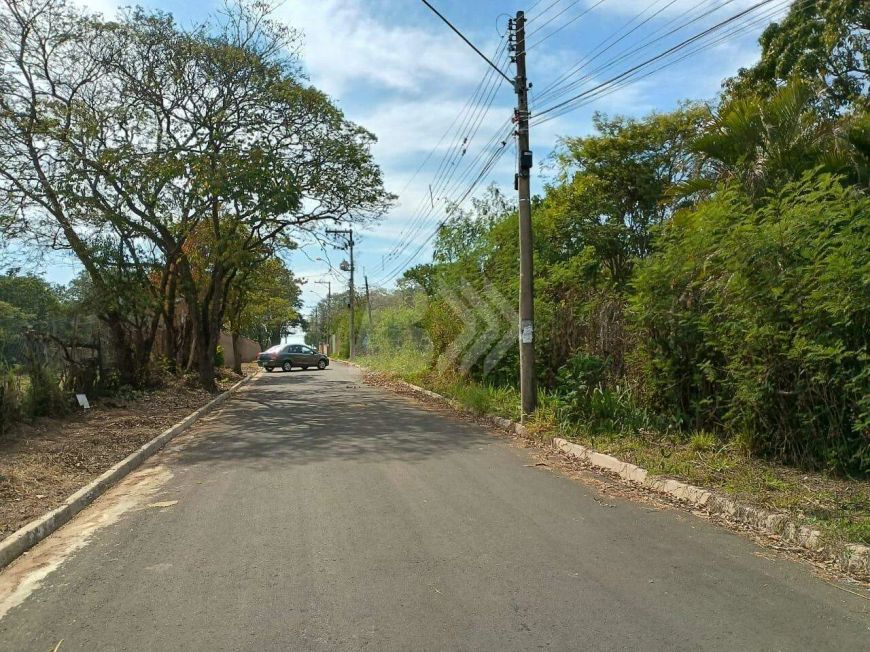 Área residencial/comercial à venda no bairro São Jorge em Piracicaba