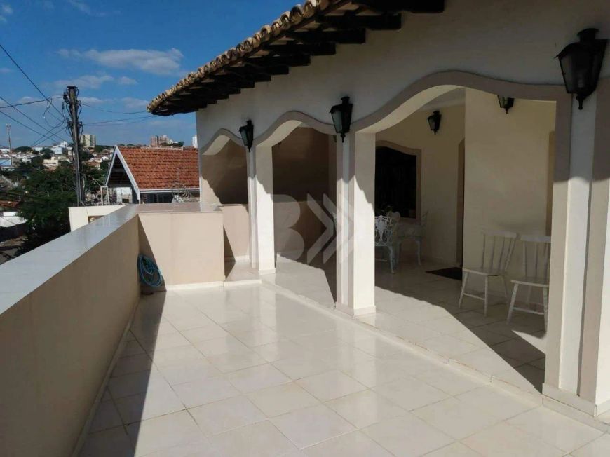 Casa residencial à venda no bairro Castelinho em Piracicaba