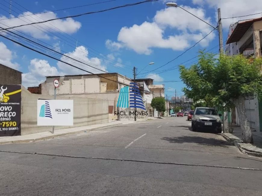 VENDE - SE: TERRENO RUA AMADEU FURTADO, N° 378, PARQUELÂNDIA - TE700