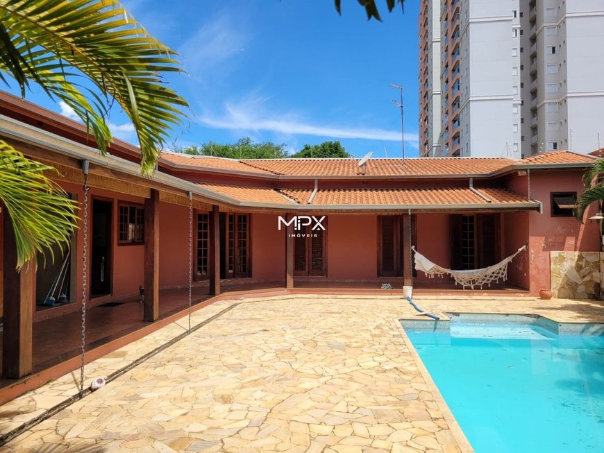 Casa para venda no bairro Piracicamirim