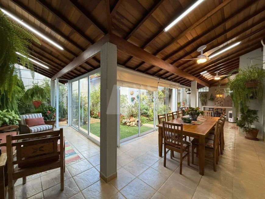 Casa de condomínio à venda no Villagio Verdi, no bairro Dois Córregos em Piracicaba
