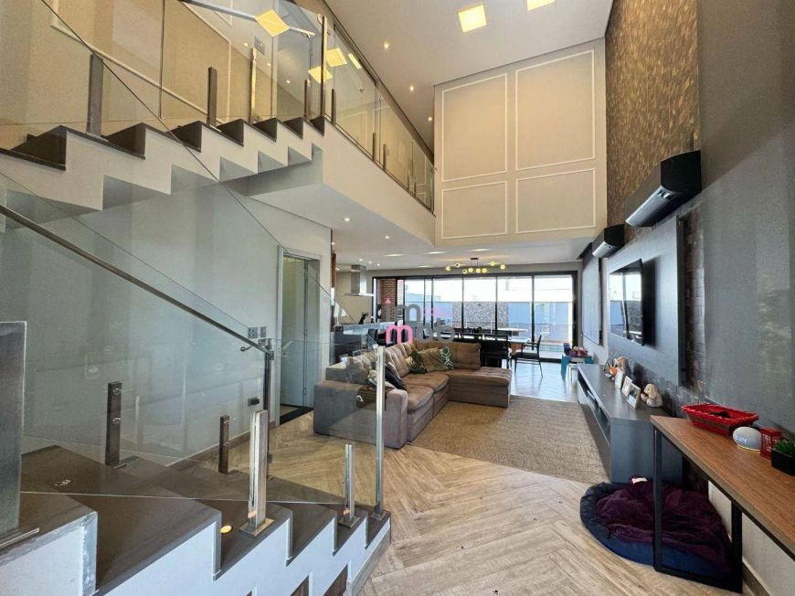 Casa com 3 dormitórios à venda, 249 m² por R$ 1.990.000,00 - Loteamento Residencial e Comercial Vill