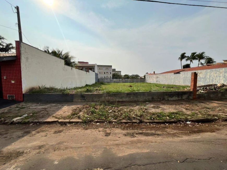 Terreno em Condomínio à venda, Dois Córregos - Piracicaba/SP
