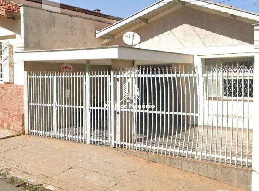 Casa à venda com 03 dormitórios, Cidade Alta (Próximo ao Pão de Açúcar), Piracicaba - R$500 MIL