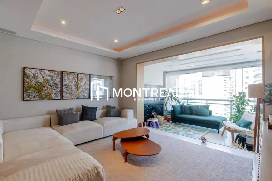 APARTAMENTO À VENDA NA ACLIMAÇÃO, 3 SUÍTES. 3 VAGAS DE GARAGEM.