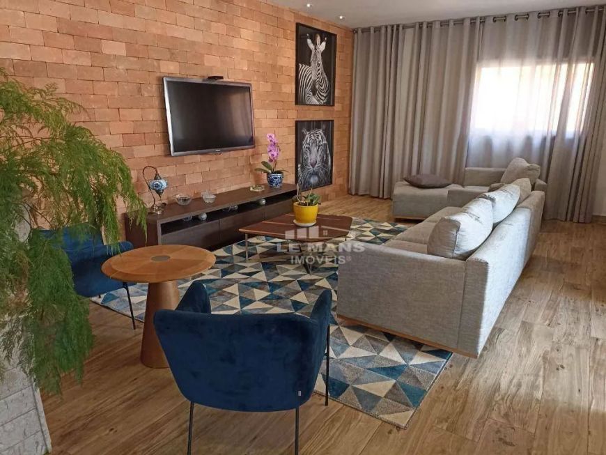 Casa em Condomínio a venda no Águas Claras, 3 quartos, 3 suítes, 2 vagas no bairro Água Branca em Pi