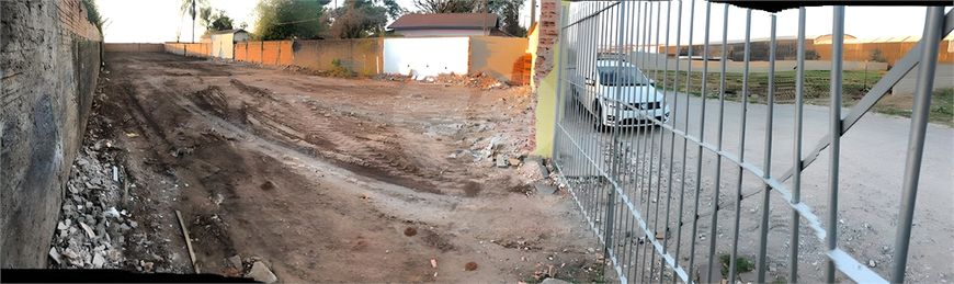Terreno à venda no Bairro Dois Córregos em Piracicaba/SP.