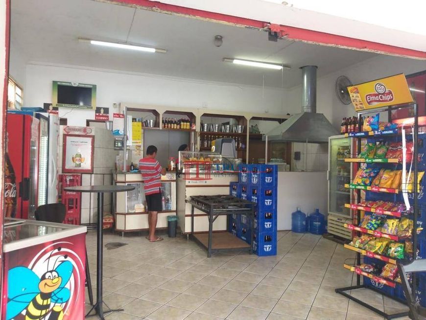 Comercial no Bairro Primeiro de Maio