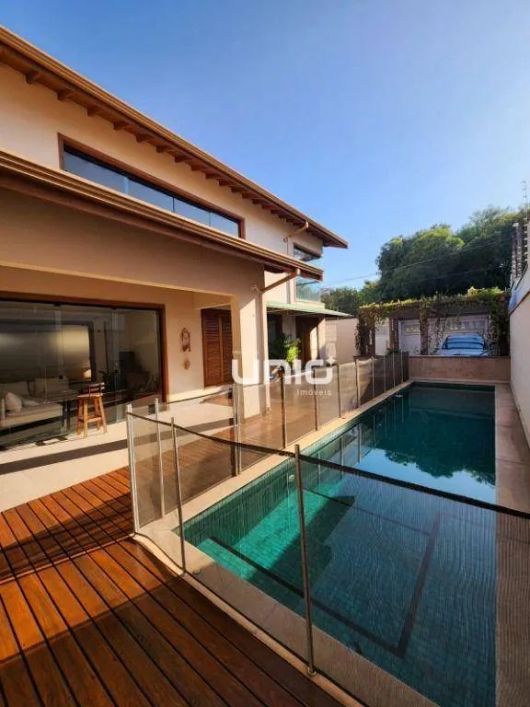 Casa com 3 dormitórios à venda, 220 m² por R$ 2.000.000,00 - Nova Piracicaba - Piracicaba/SP