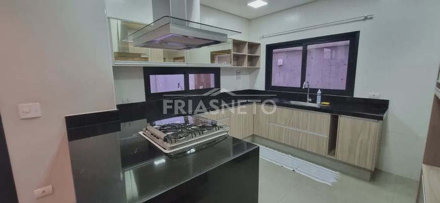 Casa para comprar no condomínio Residencial Villa D'Itália