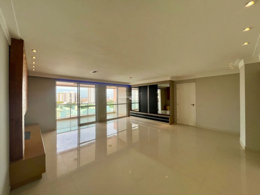 Apartamento à venda no Condomínio Residencial Villa Lobos, Cidade Alta, Piracicaba.