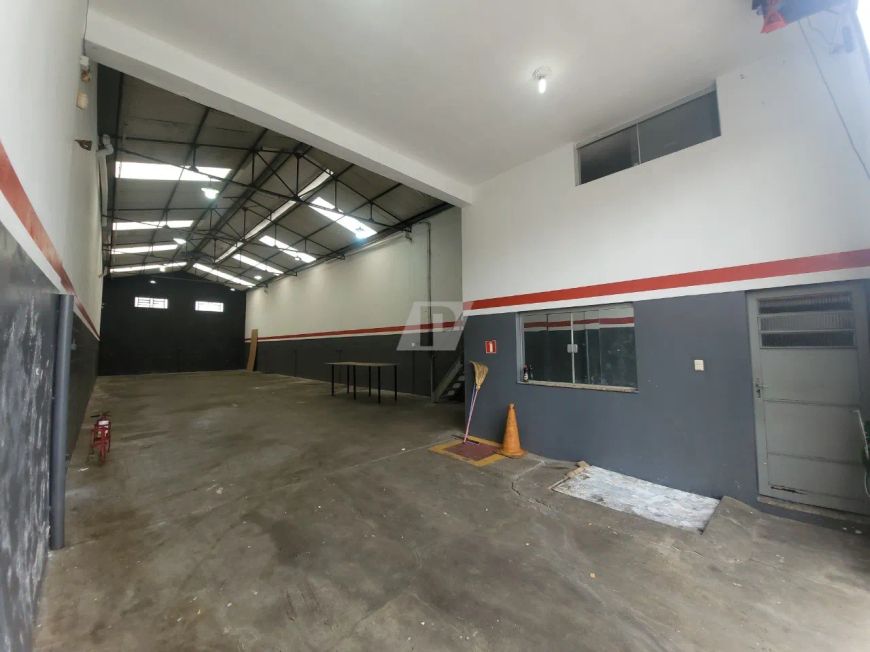 Barracão de 263,20 m² para Venda no Bairro Paulicéia, em Piracicaba/SP