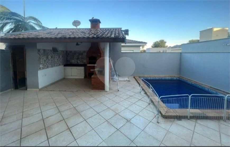 Bela casa disponível para a venda no condomínio Terras de Piracicaba