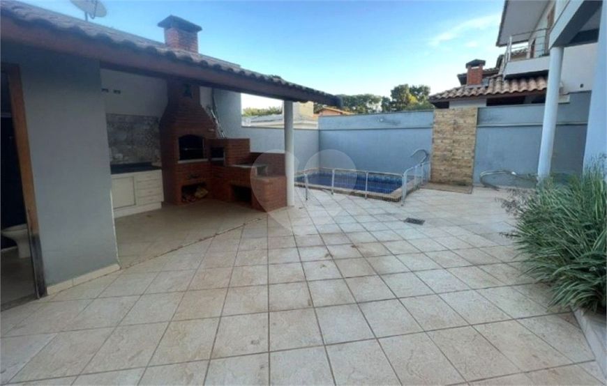 Bela casa disponível para a venda no condomínio Terras de Piracicaba